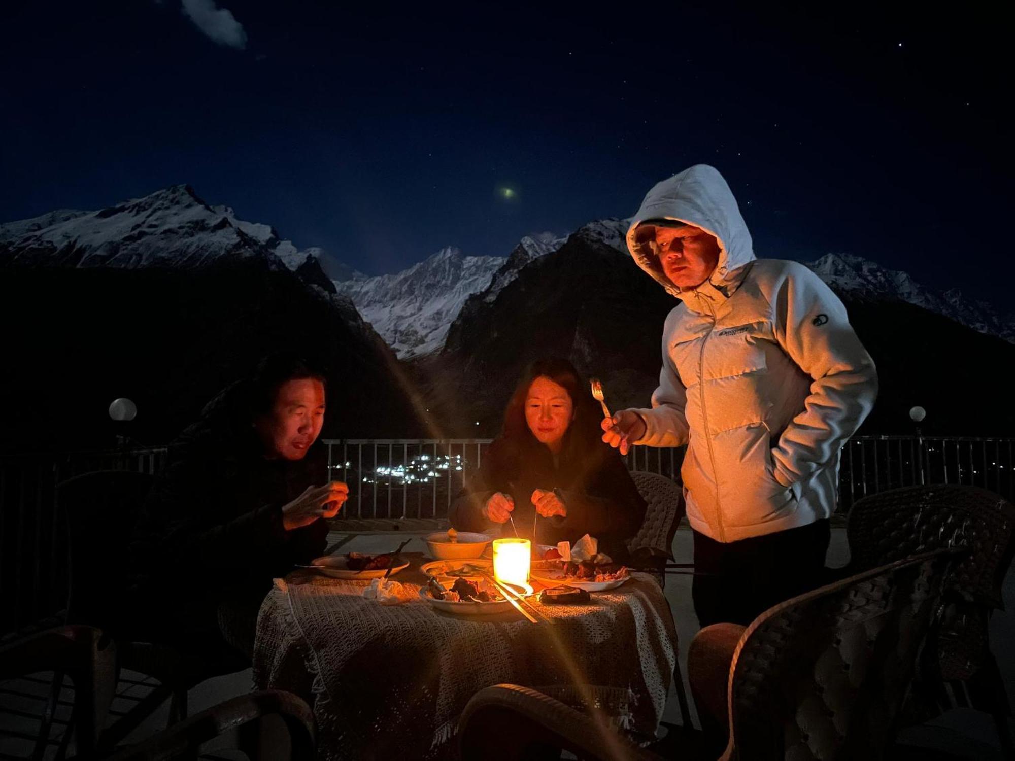 Hunza Lounge Hotel Karimabad  Exterior foto