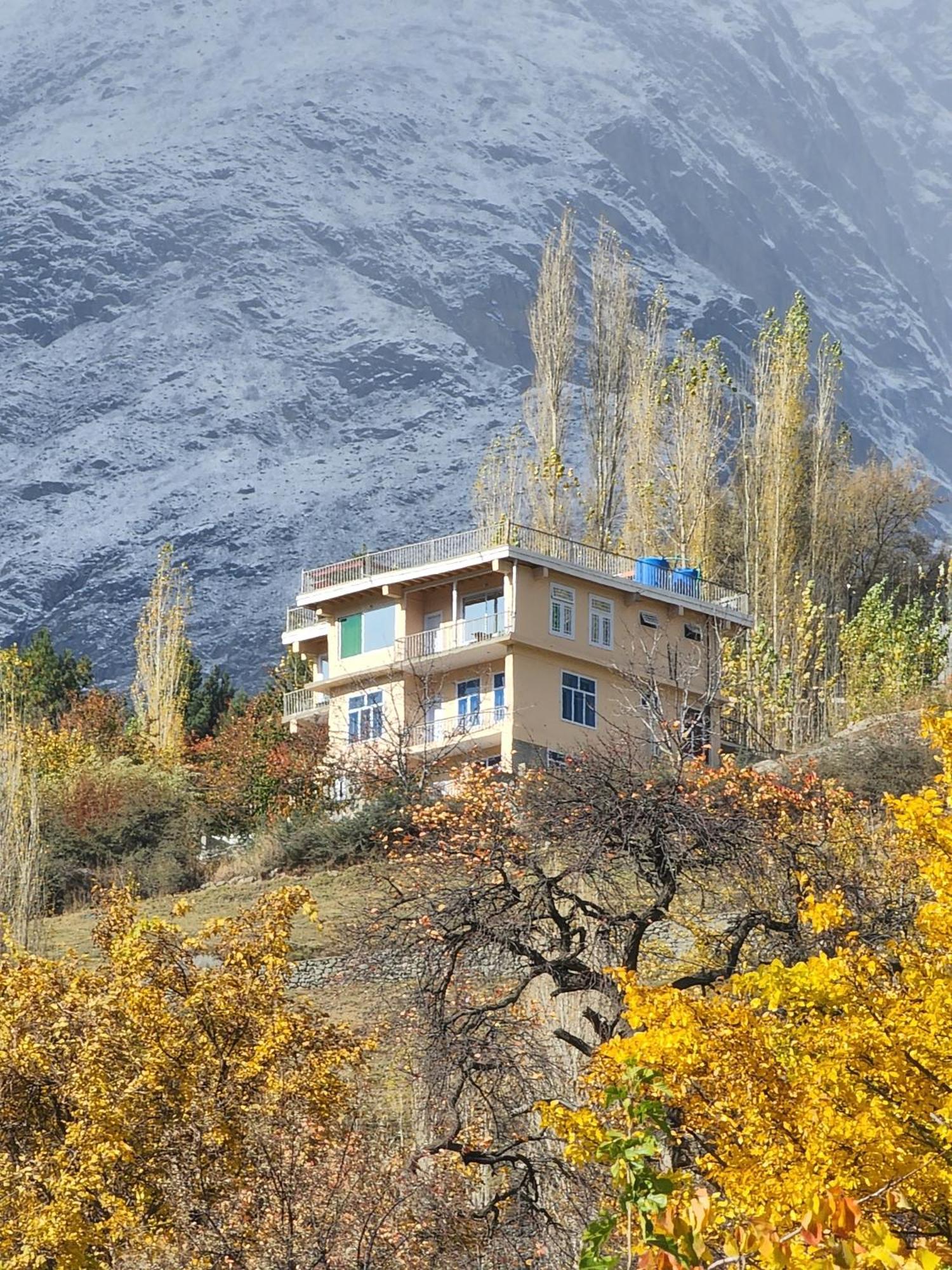 Hunza Lounge Hotel Karimabad  Exterior foto